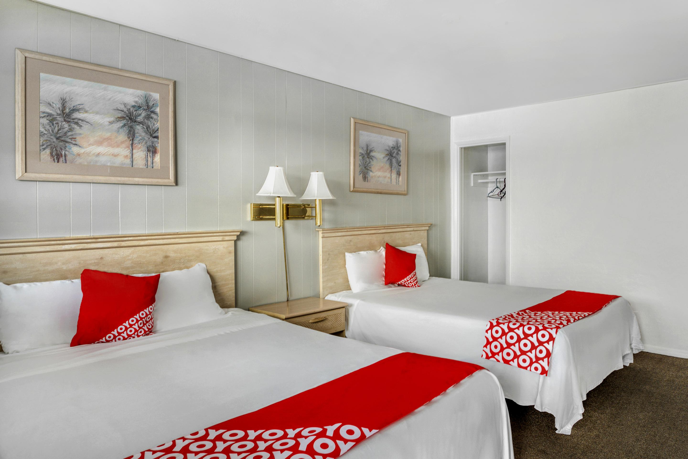Oyo Gateway Motel Las Vegas North Strip/Fremont St. Area Екстериор снимка