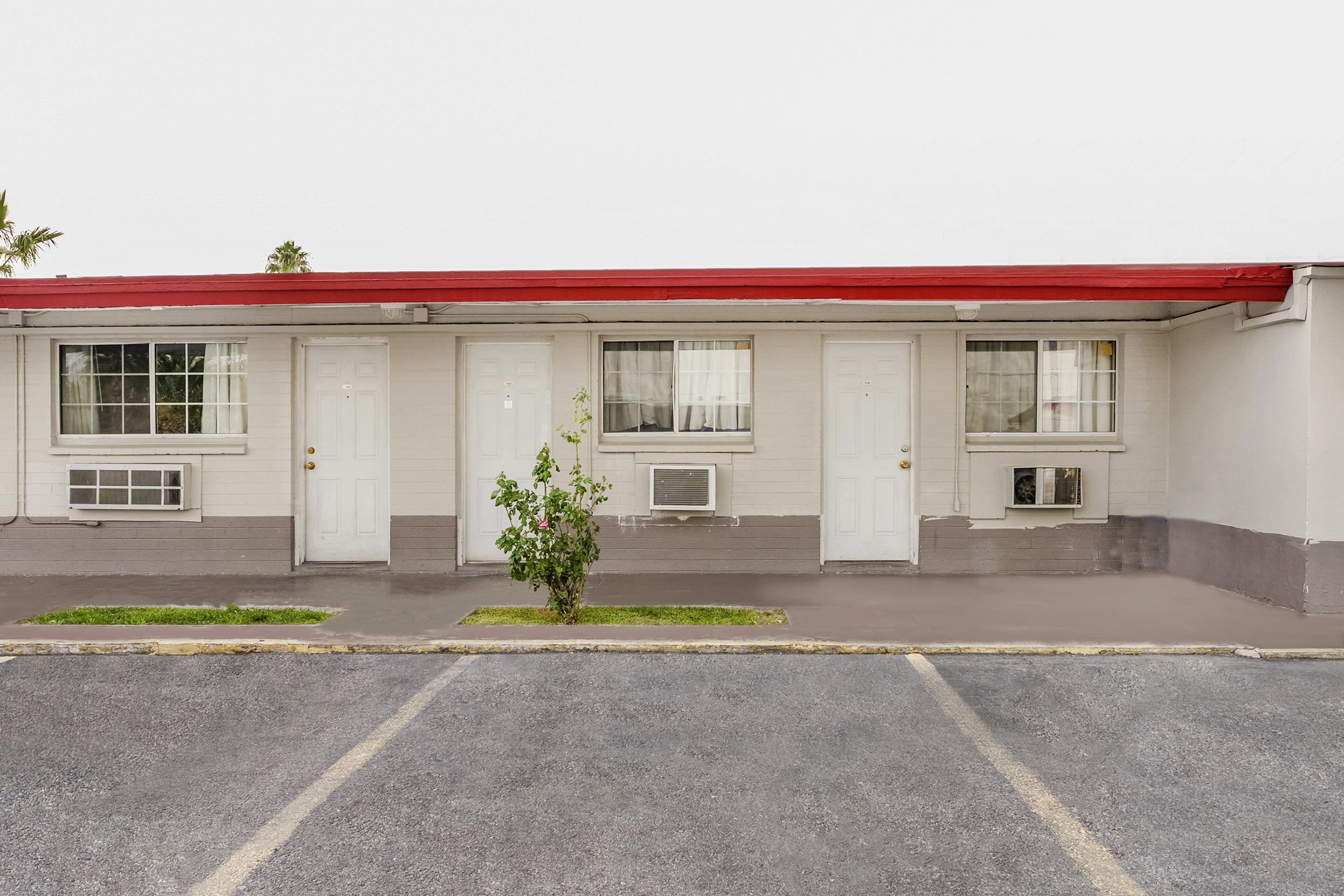 Oyo Gateway Motel Las Vegas North Strip/Fremont St. Area Екстериор снимка